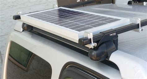 HILEN's ダイアリー: バッテリー充電用ソーラーパネルの設置