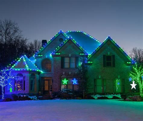 Outdoor Christmas Lights Ideas For The Roof Christmas Lights Etc