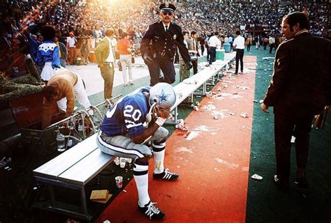 10 Iconic Photos From The First Nfl Super Bowls