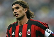 Paolo Maldini Makes Popular Return To AC Milan | Football | TheSportsman