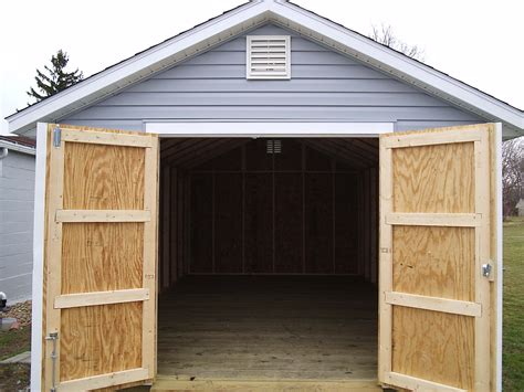 Want to build some new shed doors for your motorcycle storage shed to get easily in and out from it, but you're on a budget? How To Buy Replacement Wood Shed Doors For Your Back Yard ...
