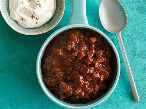 Simmer for about 60 minutes, stirring here and there. Red Beef Chili Recipe | Bobby Flay | Food Network