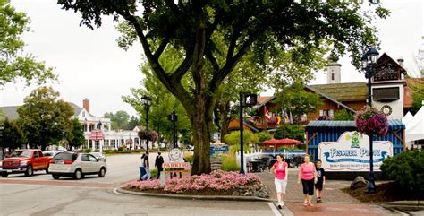 11 Things Every Tourist Has To Do While In Frankenmuth Michigan