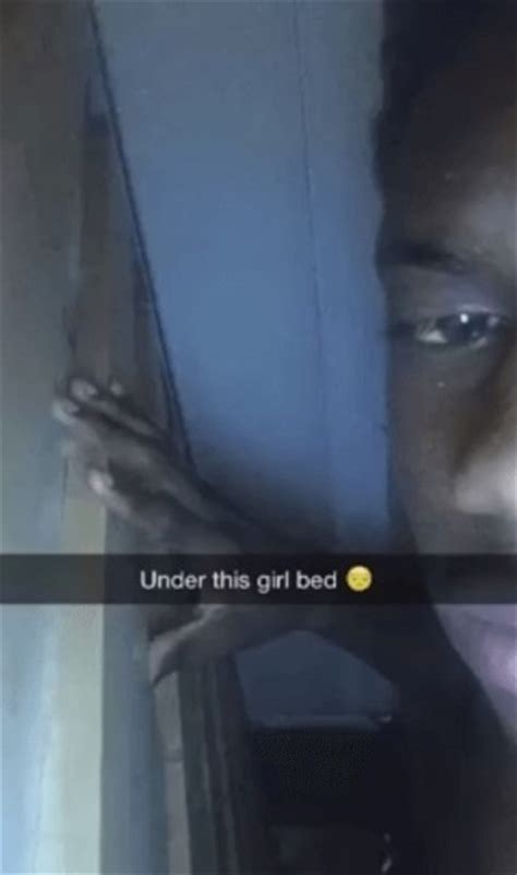 Dude Snapchats Ordeal From Under Girls Bed After Her Mom Comes Back