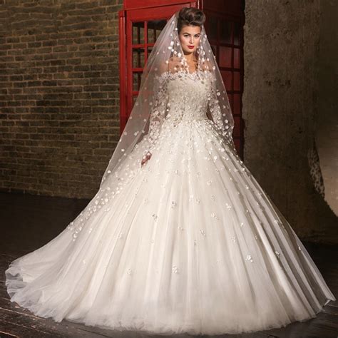 Buy Vintage Long Sleeve Lace Wedding Dresses Ball Gown