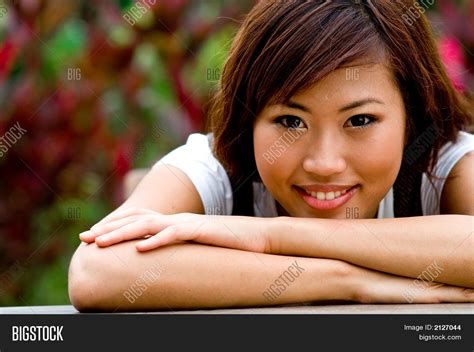 Beautiful Asian Women Image And Photo Free Trial Bigstock