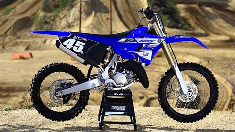 2016 Yamaha Yz125 2 Stroke Shaken Not Stirred Motocross Action