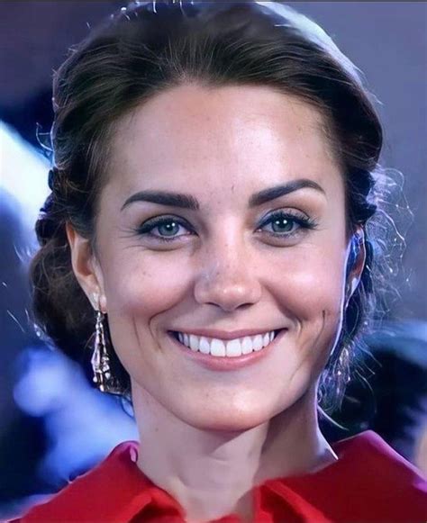 Kate Middleton Queen On Instagram “smile Duchess Duchessofcambridge Catherinemiddleton