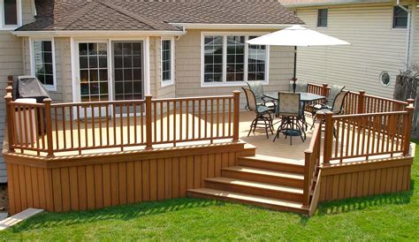 Keep the deck wet as you scrub and rinse it thoroughly with. Trex Bi-level deck with Trex Railings | Long Island Decks ...