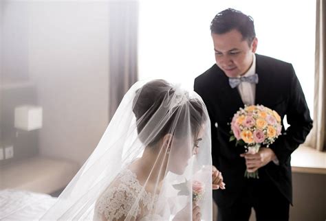 Perbedaan intimate wedding dengan pernikahan pada umumnya yaitu dari jumlah tamu. Intimate Wedding at Alila Jakarta | Weddingku.com