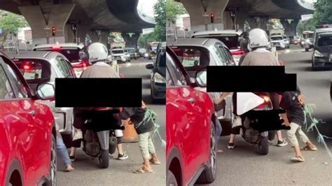 Miris Dua Bocah Ganggu Pengendara Motor Wanita Di Bandung Nekat