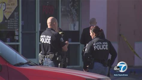 Santa Ana Police Raid Illegal Pot Shops Abc7 Los Angeles