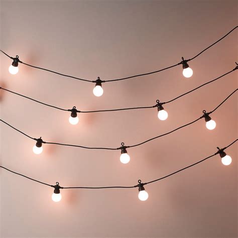 Amazing Ways To Brighten Up Your Home With Fairy Lights On Walls