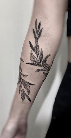 50 Vine Tattoos Tattoo Designs Ideas And Meaning Tattoo Me Now In