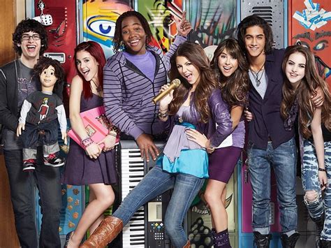 Now That Victorious Is On Netflix Lets Look At Its Best Moments