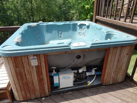 Hot tubs are sometimes also known as spas or by the trade name jacuzzi. I have a 2000 Cal Spa hot tub I bought used. I had it ...