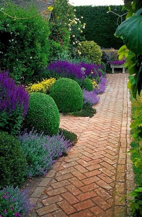 Affordable front yard walkway landscaping ideas (24) | Walkway landscaping, Front yard 
