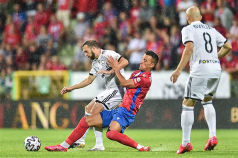 Legia Warszawa Raków Częstochowa wynik meczu na żywo Strzelcy