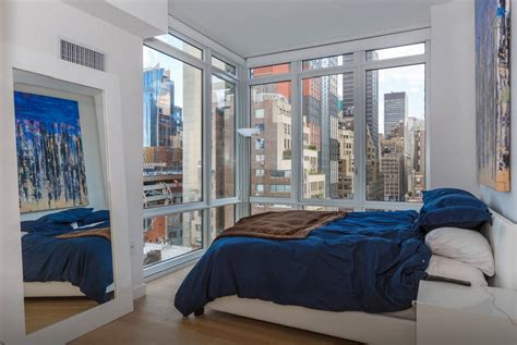 swanky airbnb penthouses   rent   night   york city