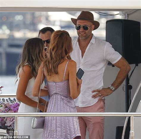 Rebecca Judd Shows Off Her Skinny Legs As Nadia Bartel Shows Jimmy What