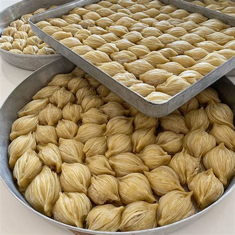 Midye Baklava Tarifi Yemek Öğren