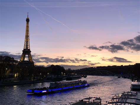 『夕暮れどきのセーヌ川』by Yamaotokoy1｜パリのセーヌ河岸のクチコミ フォートラベル