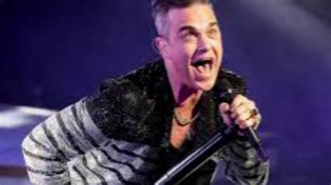 Robbie Williams To Rejoin Take That For Virtual Gig Youtube