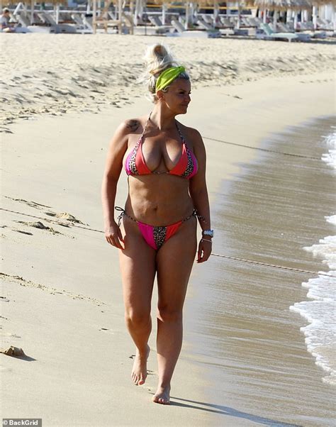 Kerry Katona Pic Exc Star Goes Topless In Mykonos As She Reveals She S