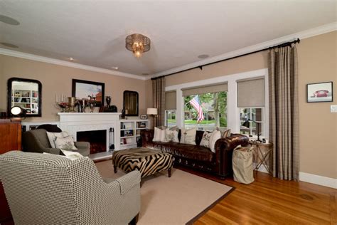 Https://tommynaija.com/paint Color/best Living Room Paint Color For Resale