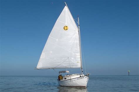 Best Small Sailboats Trailerable Sailboats Cruising World Small