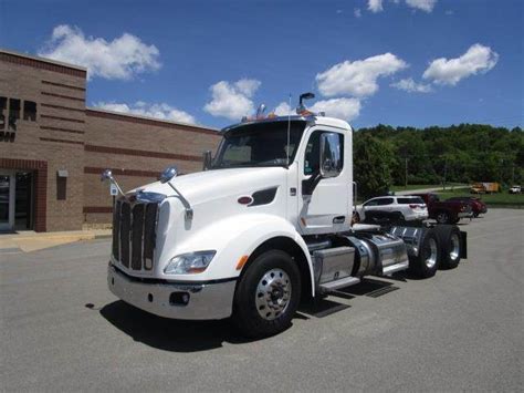 2015 Peterbilt 579 Day Cab Truck Paccar 455hp 13 Speed Manual For