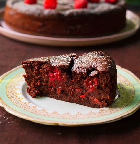 · weltbester schoko/nutella kuchen von beautythermi. Chocolate Raspberry Pudding Cake | Nigella's Recipes ...
