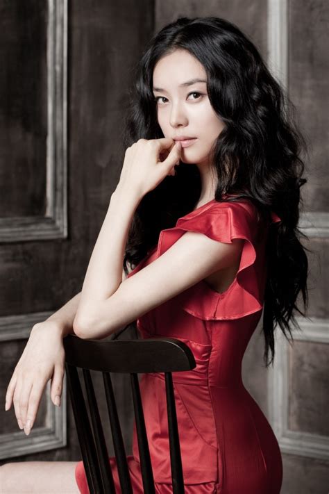 Pin On Celebrities Top 10 Most Successful Korean Actresses Feminine