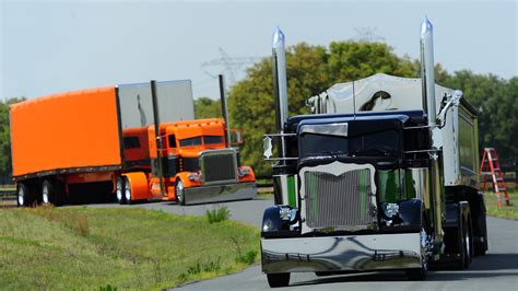 Peterbilt Big Rigs Tractor Trailer Custom Tuning Semi Roads Wallpaper