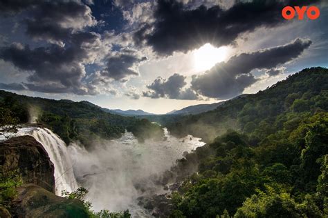 Famous Waterfalls In India Oyo Hotels Travel Blog