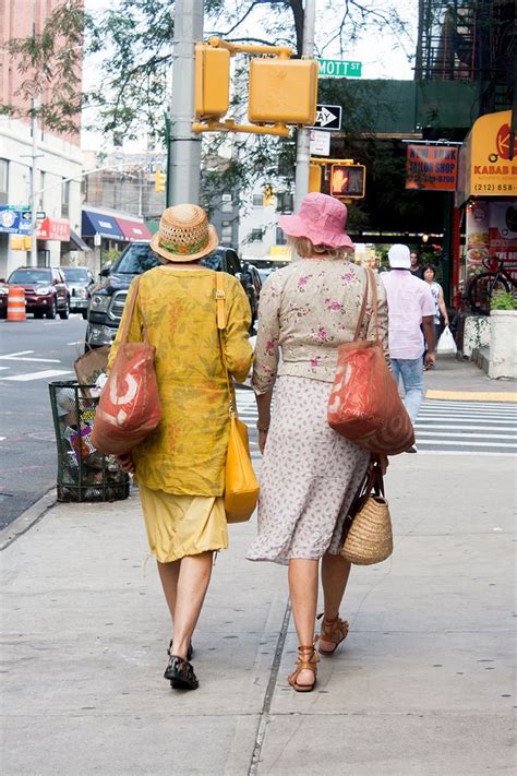 30 New York Summer Street Style Looks Street Style Winter Casual