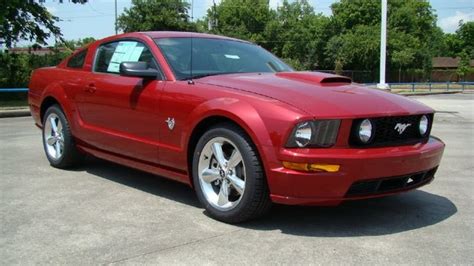 Dark Candy Apple Red 2009 Ford Mustang Gt Coupe