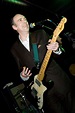 Happy Birthday, Mick Jones: Das musikalische Hirn von The Clash im ...