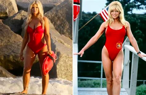 Rampanttv Baywatch Icon Donna D Errico Strips Off To Flaunt Curves In