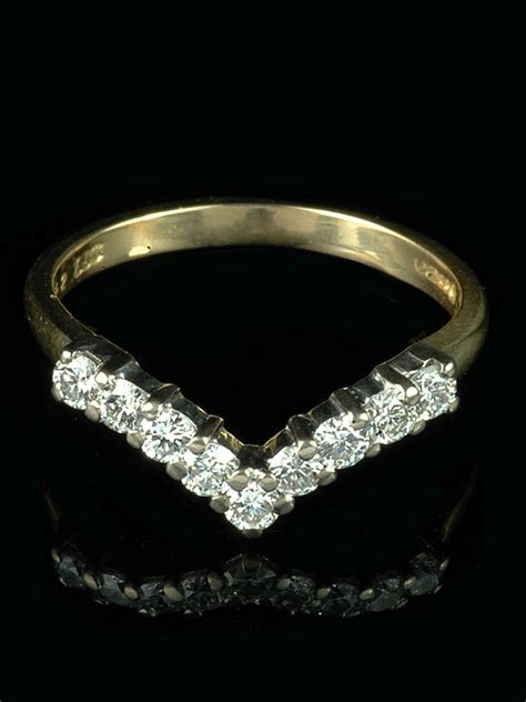 18ct Yellow Gold Diamond Wishbone Wedding Ring Goodwins Antiques