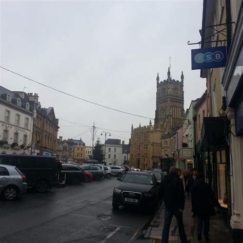 Cirencester Antiques And Collectables Market All You Need To Know
