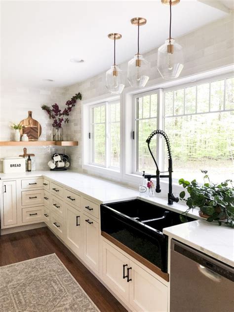 Designing A Modern Farmhouse Kitchen With A Black Farmhouse Sink