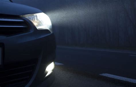 What Are Fog Lights And When Should You Use Them Carwow