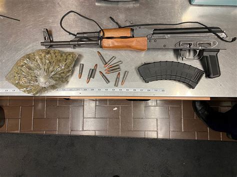 Police: Santa Rosa man with assault rifle arrested after fleeing
