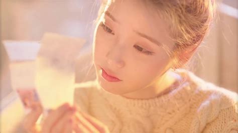 My heart ached from not knowing. IU(아이유) / above the time(시간의 바깥) 고해상도 캡쳐 / 배경화면 : 네이버 블로그 ...