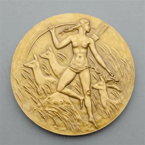 FRENCH LARGE MEDAL Woman Marianne Nude Female Diana Aritimi By