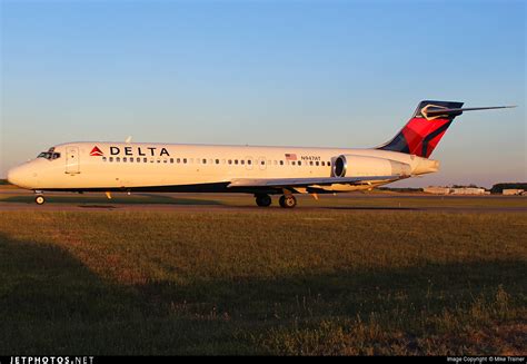 N947at Boeing 717 2bd Delta Air Lines Mt Aviation Photo And Film