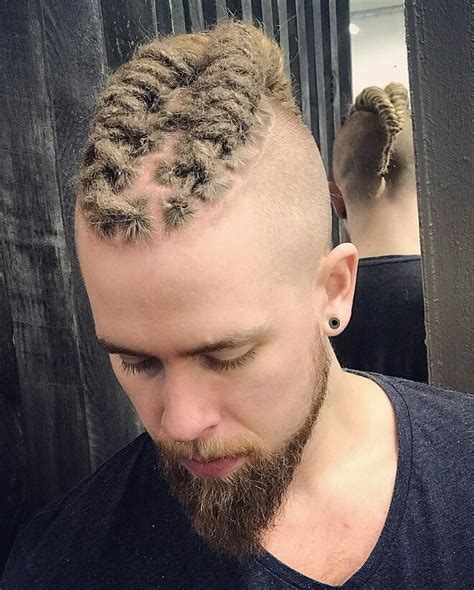 Mohawk Viking Hairstyle Best Viking Hairstyles For Men In 2021 The