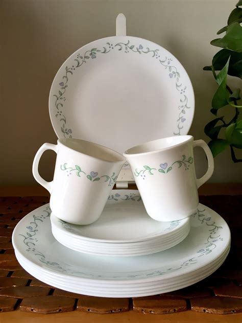 Corelle Country Cottage Dinnerware 14 Pieces Etsy Canada
