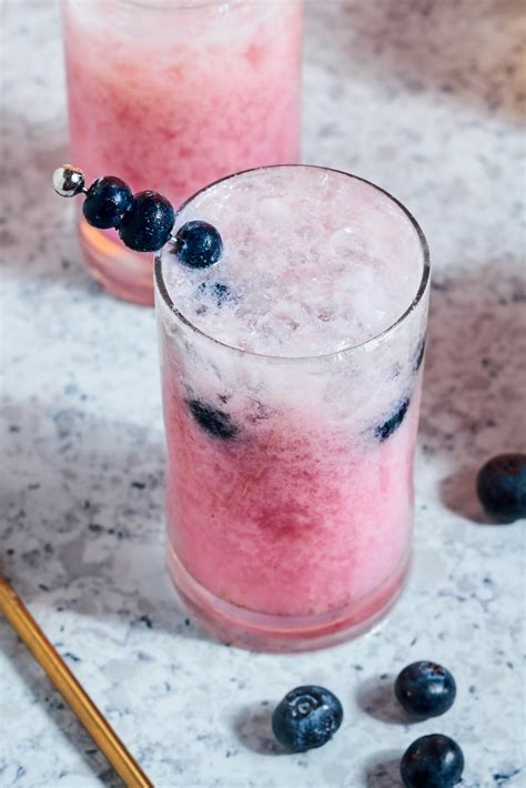 Creamy Blueberry Lemonade